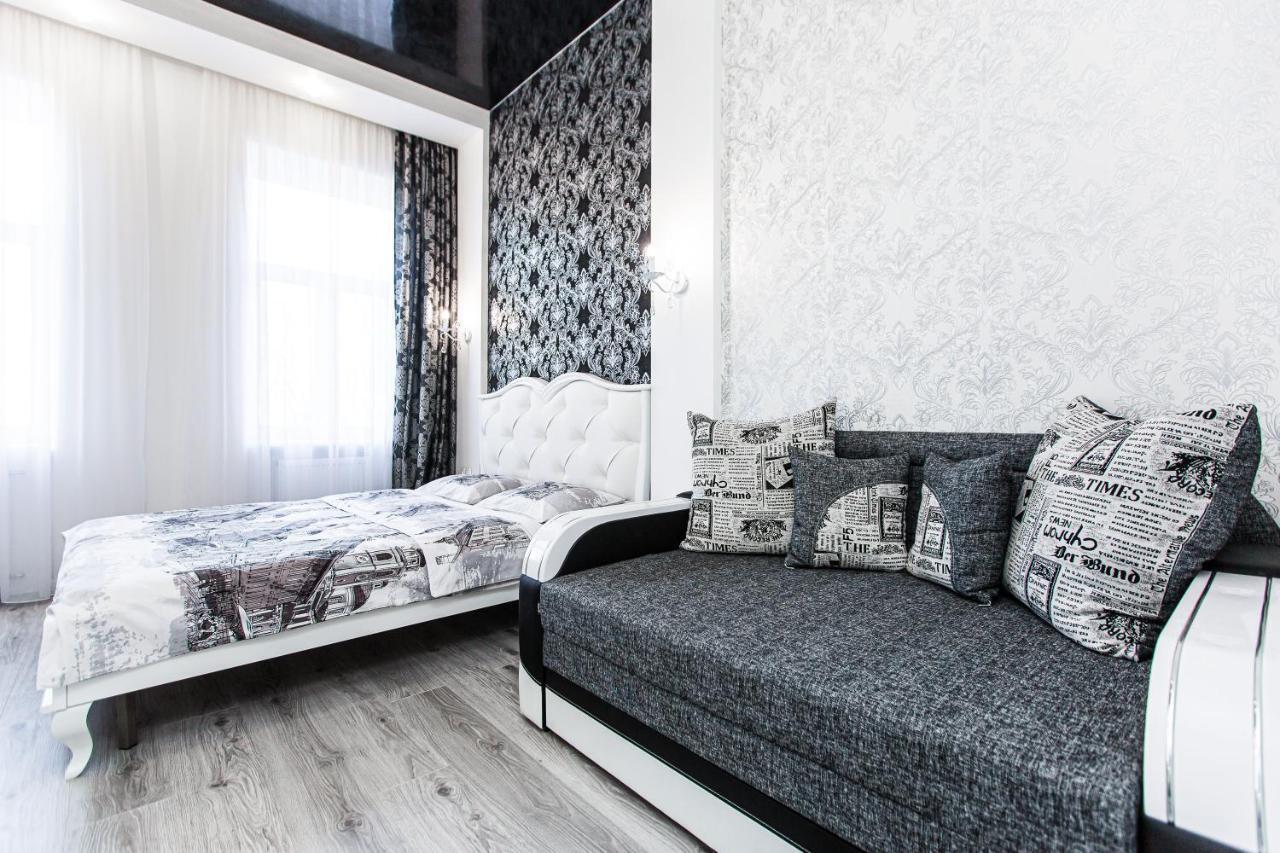 Apartamento Однокомнатная Форум-Центр Leópolis Exterior foto